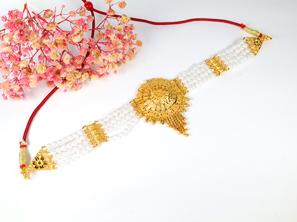 Choker Neckpiece