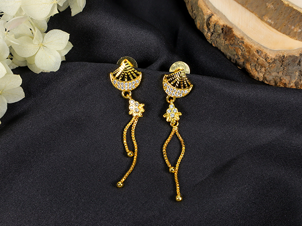 Sui Dhaga Earrings