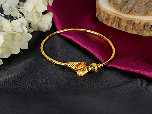 Gold Plated Noa