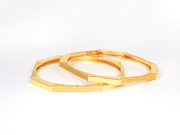 Two pieces Bangles