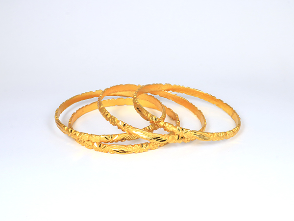 Four pieces Bangles