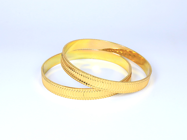 Two pieces Bangles