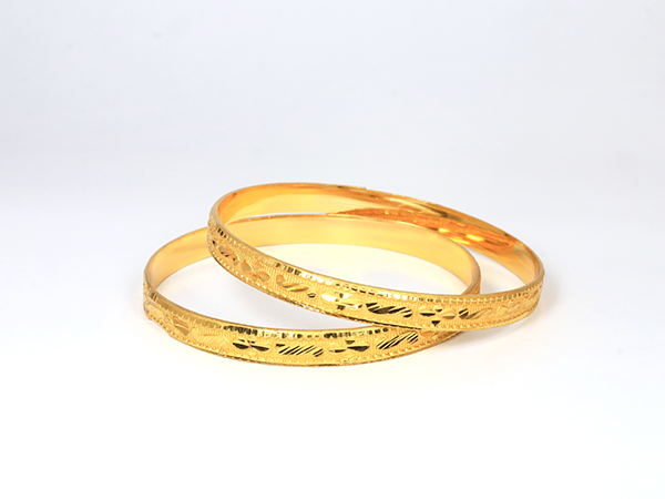 Two pieces Bangles