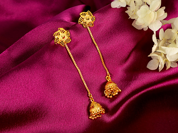 Sui Dhaga Earrings