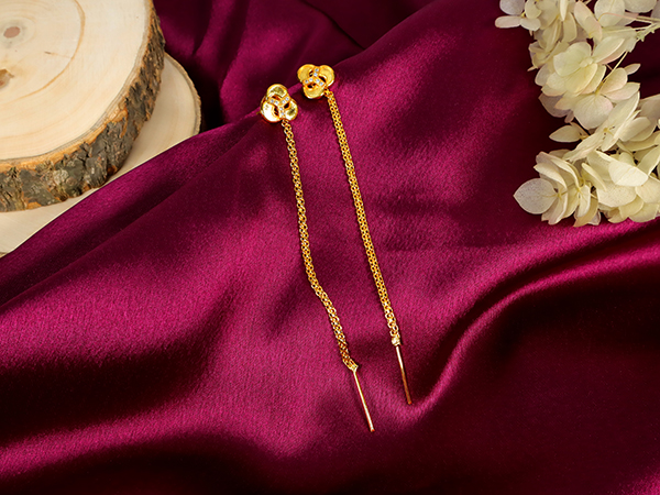 Sui Dhaga Earrings