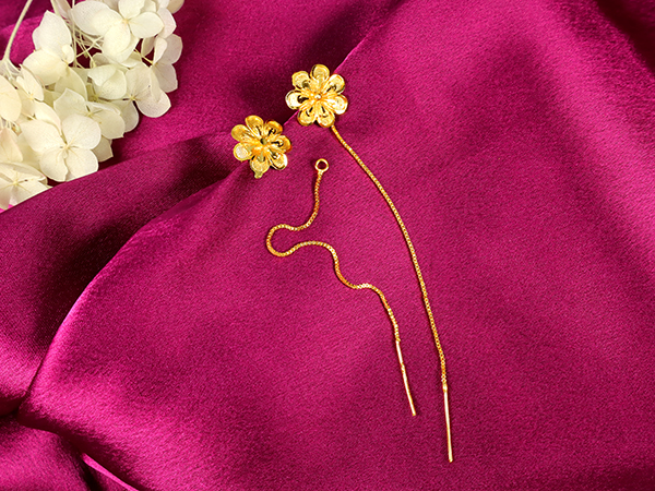 Sui Dhaga Earrings