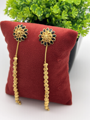 Sui Dhaga Earrings