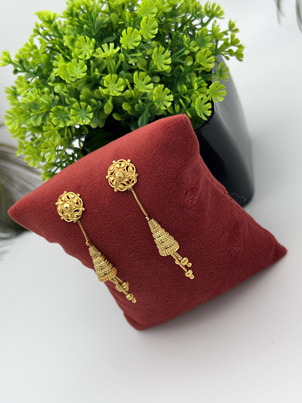 Sui Dhaga Earrings